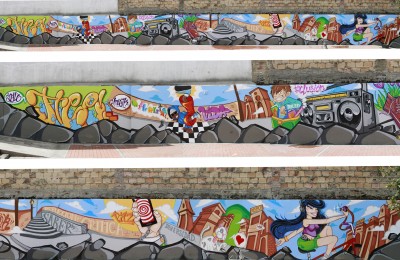 Jueventud de Opinión  Crítica