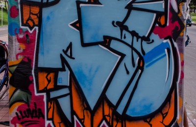 Letra R de Hernan Bernal